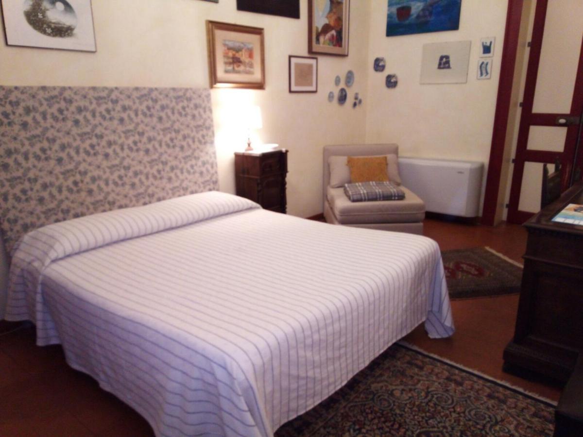 A Casa Di Tommy B&B อาชิเรอาเล ภายนอก รูปภาพ