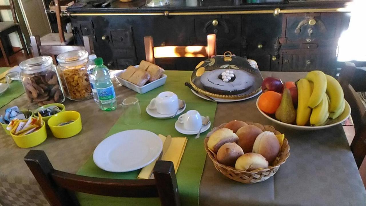 A Casa Di Tommy B&B อาชิเรอาเล ภายนอก รูปภาพ
